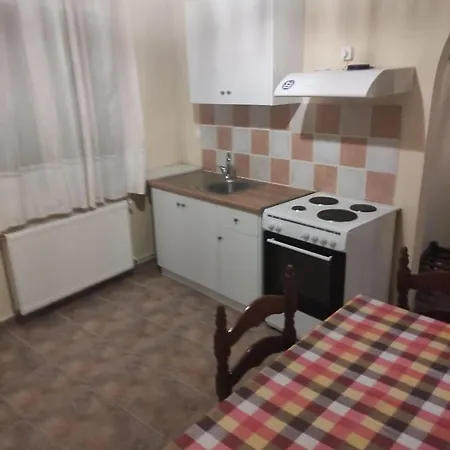 Blue And White Apartments 3 Μπενίτσες Εξωτερικό φωτογραφία