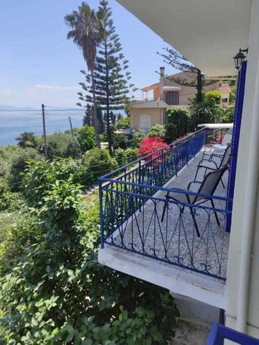 Holiday home Blue And White 3